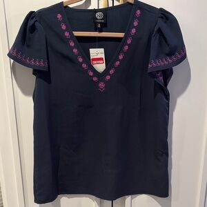 NWT Bobeau Navy Floral Top